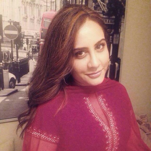 Meet your Posher, Raji - Picture 1 of 1